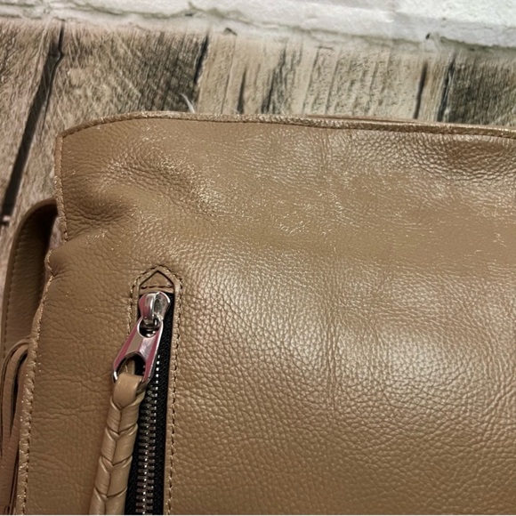 orYANY - Tan with green and dark red crossbody - Picture 7 of 12